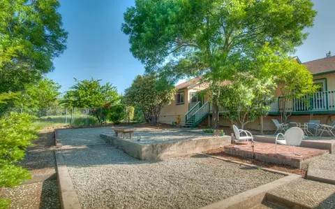 486 Peppertree Ln, Redding, CA 96003 photo 27