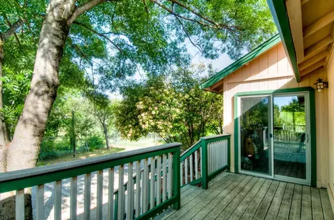 486 Peppertree Ln, Redding, CA 96003 photo 21