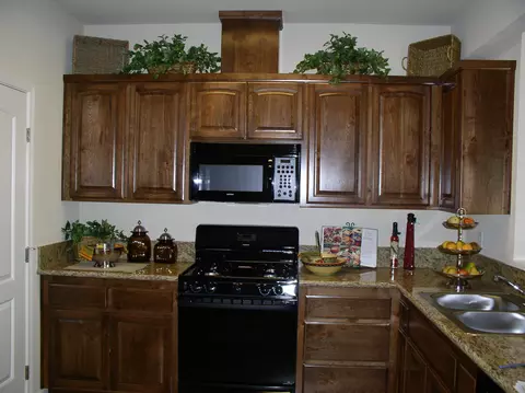 580 Mission De Oro, Redding, CA 96003 photo 5