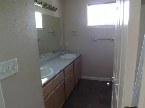 3212 Lake Redding Dr, Redding, CA 96003 photo 12