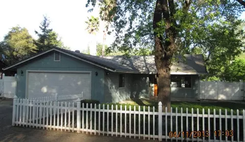 5685 Bell Rd, Redding, CA 96001 photo 1