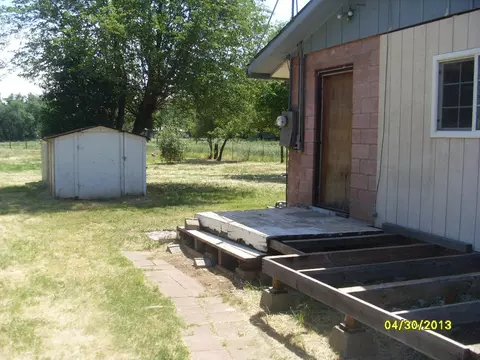 7659 Happy Valley Rd, Anderson, CA 96007 photo 3