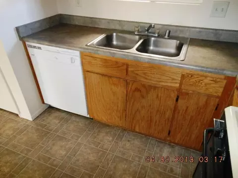 11383 Balboa Dr, Redding, CA 96003 photo 5