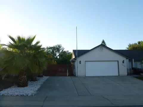 1752 Record Ln, Redding, CA 96001 photo 34
