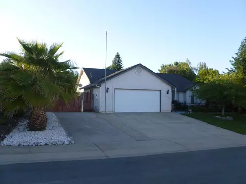 1752 Record Ln, Redding, CA 96001 photo 36