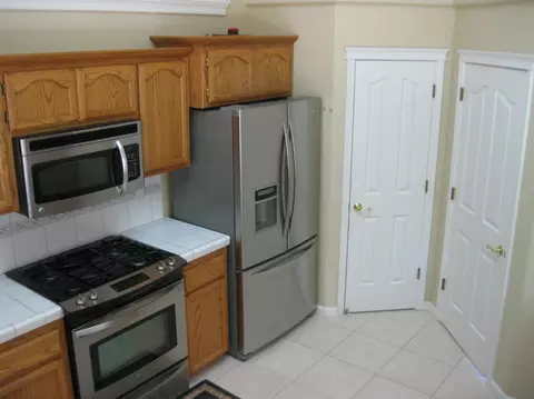 1752 Record Ln, Redding, CA 96001 photo 7
