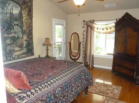 1752 Record Ln, Redding, CA 96001 photo 15