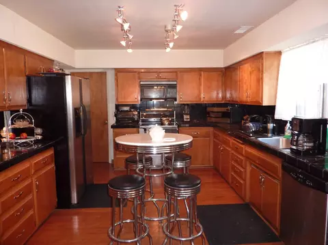 6375 Happy Valley Rd, Anderson, CA 96007 photo 8