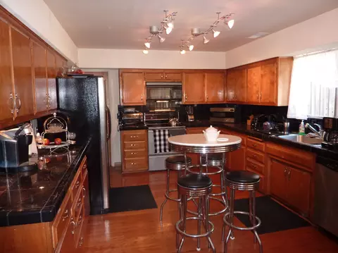 6375 Happy Valley Rd, Anderson, CA 96007 photo 9