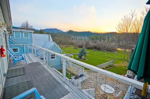 71 Deadwood Rd, Lewiston, CA 96052 photo 5