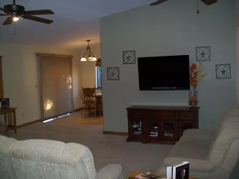 1668 Kildare Dr, Redding, CA 96001 photo 7