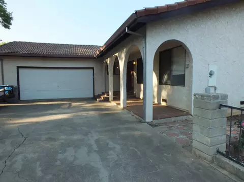 2651 Rainbow Ln, Redding, CA 96002 photo 5