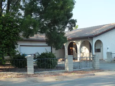 2651 Rainbow Ln, Redding, CA 96002 photo 4