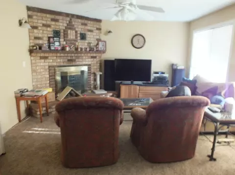 2651 Rainbow Ln, Redding, CA 96002 photo 6