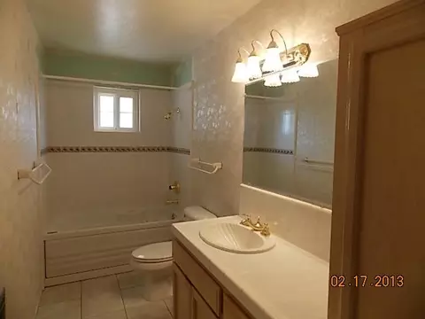 1325 Mistletoe Ln, Redding, CA 96002 photo 6