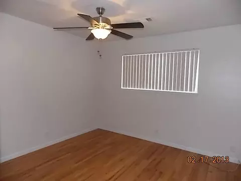 1325 Mistletoe Ln, Redding, CA 96002 photo 7