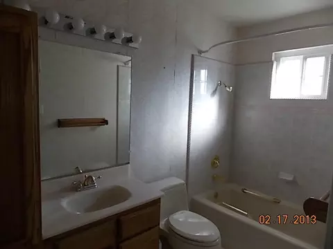 1325 Mistletoe Ln, Redding, CA 96002 photo 10