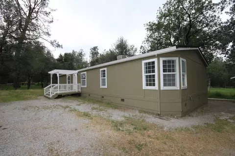 13740 Old Oregon Trl, Redding, CA 96003 photo 2