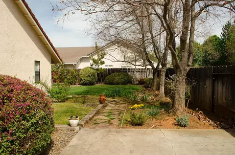 1755 Vinson Dr, Redding, CA 96003 photo 21