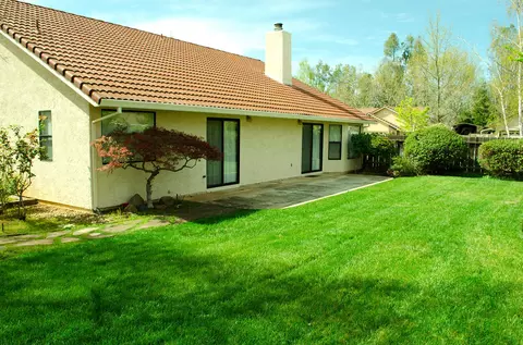 1755 Vinson Dr, Redding, CA 96003 photo 19
