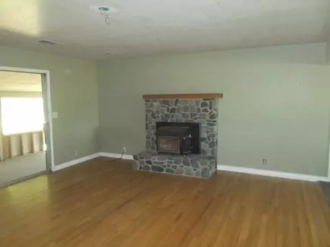 21176 Shelly Ln, Anderson, CA 96007 photo 17