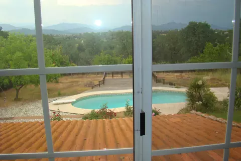 410 Woodcliff Dr, Redding, CA 96003 photo 14