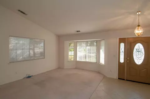 2876 Blue Bell Dr, Redding, CA 96001 photo 3