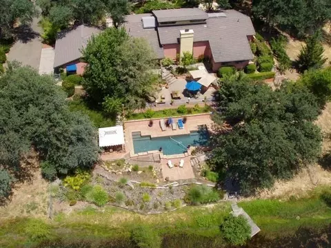 8126 Montgomery, Redding, CA 96001 photo 1