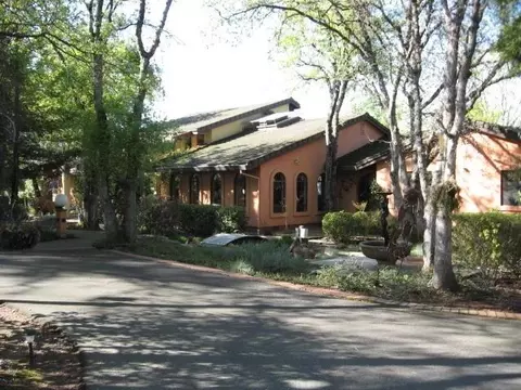 8126 Montgomery, Redding, CA 96001 photo 14