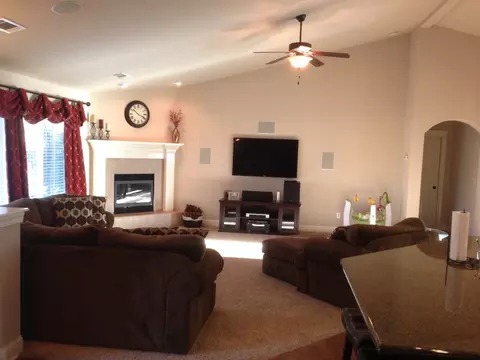 3300 Miramar Way, Redding, CA 96001 photo 10