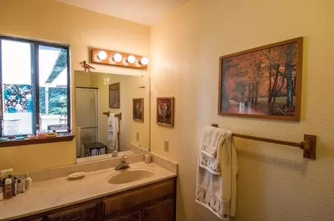 2754 Wyndham Ln, Redding, CA 96001 photo 17