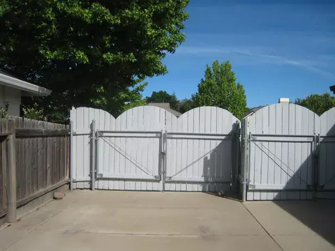 2447 Cumberland Dr, Redding, CA 96001 photo 14