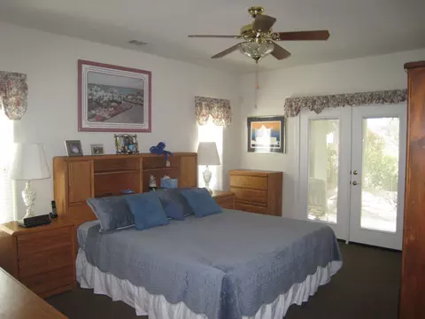 2447 Cumberland Dr, Redding, CA 96001 photo 11