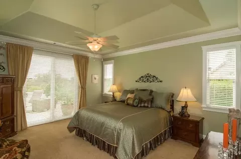 2697 Cumberland Dr, Redding, CA 96001 photo 8