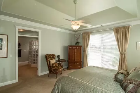 2697 Cumberland Dr, Redding, CA 96001 photo 7