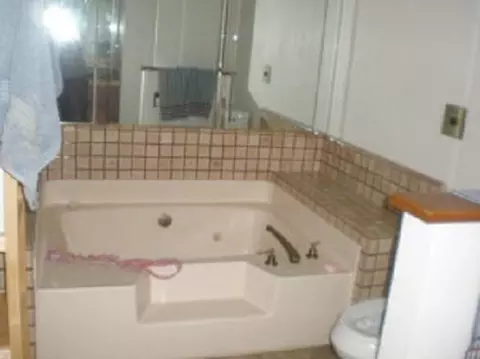 5856 Mountain View Dr, Redding, CA 96003 photo 17
