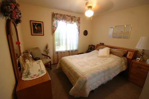 1961 Timbercreek Ct, Redding, CA 96002 photo 11