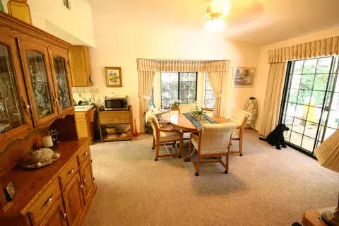 1961 Timbercreek Ct, Redding, CA 96002 photo 4