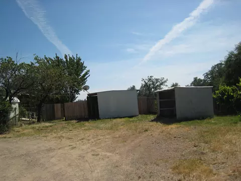1025 Henry Moore Ln, Redding, CA 96003 photo 7