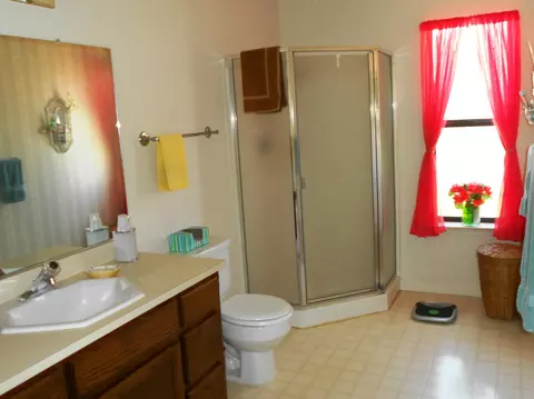6004 Mid Drive Trl, Redding, CA 96003 photo 7