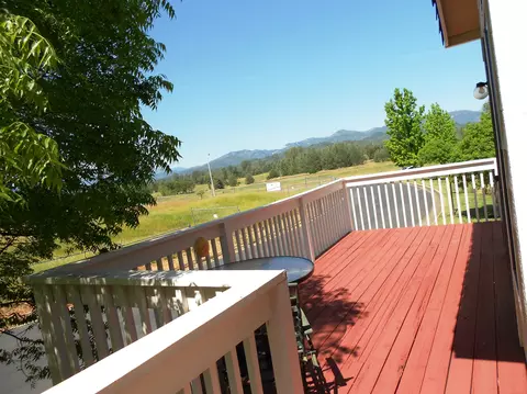 6004 Mid Drive Trl, Redding, CA 96003 photo 6
