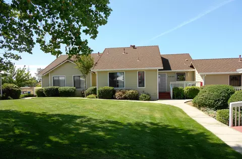 6004 Mid Drive Trl, Redding, CA 96003 photo 1