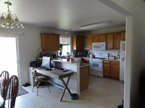 3354 Nathan Dr, Anderson, CA 96007 photo 1