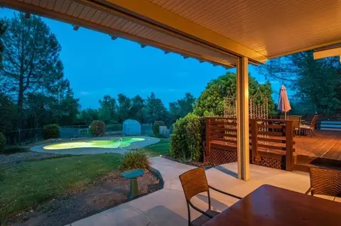 15270 Mountain Shadows Dr, Redding, CA 96001 photo 6
