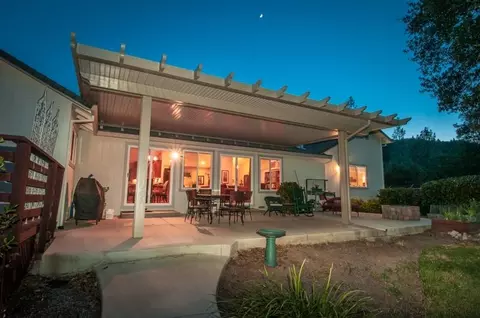15270 Mountain Shadows Dr, Redding, CA 96001 photo 7