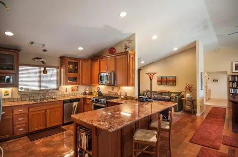 15270 Mountain Shadows Dr, Redding, CA 96001 photo 13