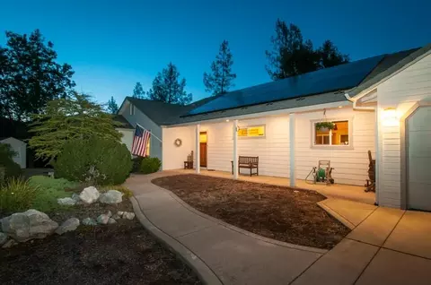 15270 Mountain Shadows Dr, Redding, CA 96001 photo 1