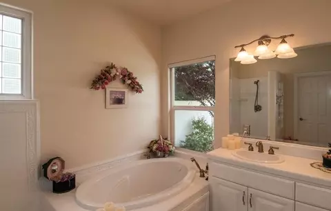 2930 Western Oak Dr, Redding, CA 96002 photo 15