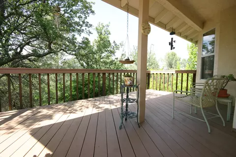 2772 Crystal Tree Dr, Redding, CA 96001 photo 9