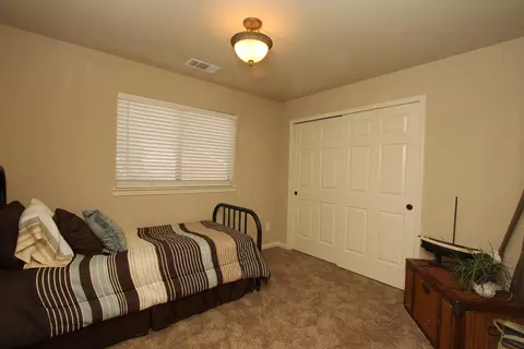 2765 Crystal Tree Dr, Redding, CA 96001 photo 8